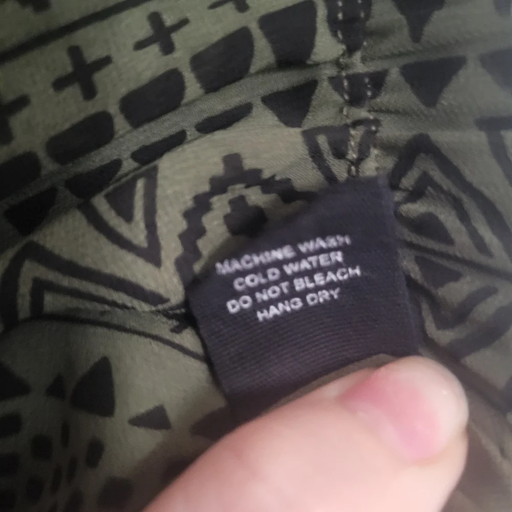 Inis Tribal Geometric High-Low Asymmetrical Skirt Dark Green and Black - Picture 9 of 10